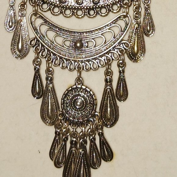 Tibetan Silver Bib Statement Necklace with Swarovski Crystal Rhinestones NWOT - Picture 6 of 11